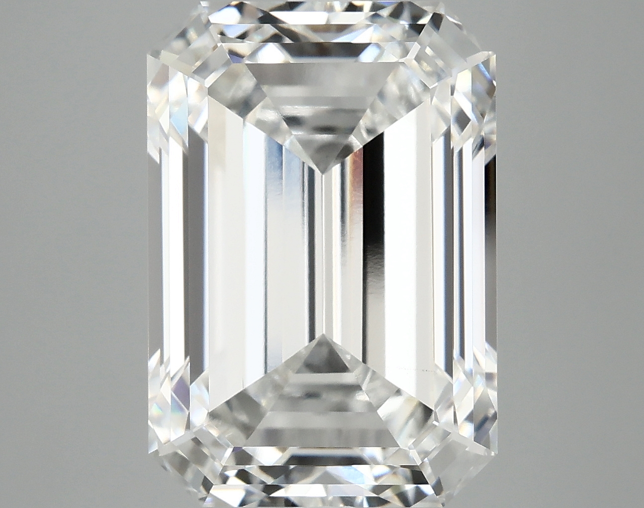 10.22 CT Emerald Diamond