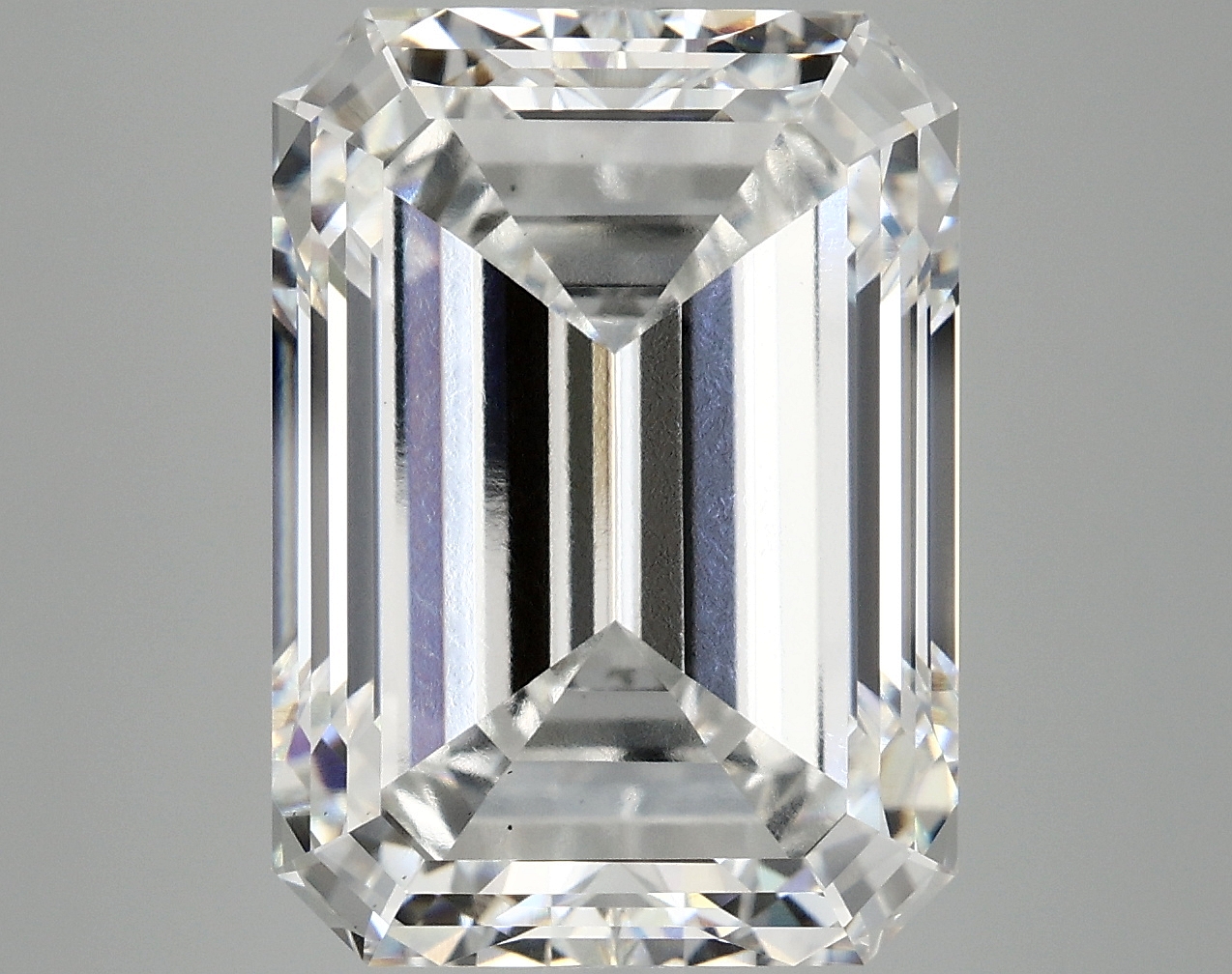 10.86 CT Emerald Diamond