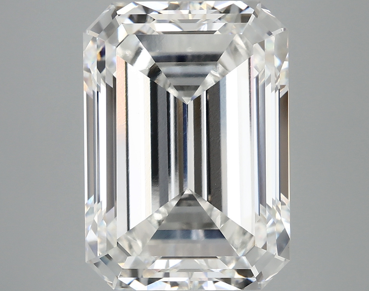 10.09 CT Emerald Diamond