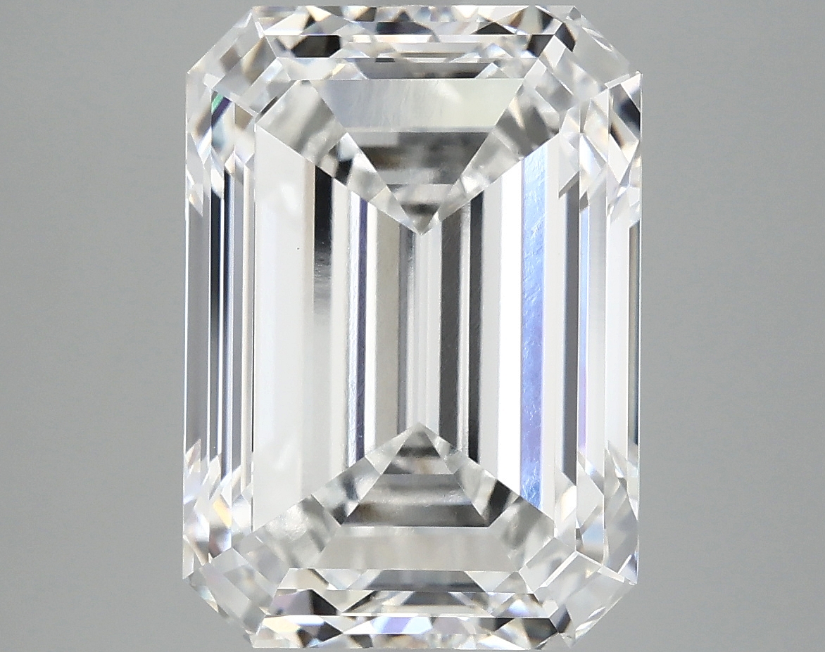 8.57 CT Emerald Diamond