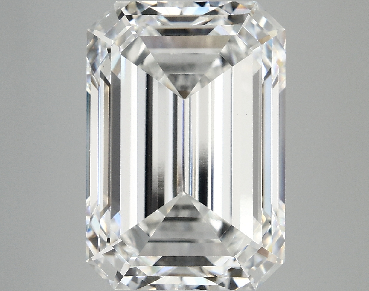 8.65 CT Emerald Diamond