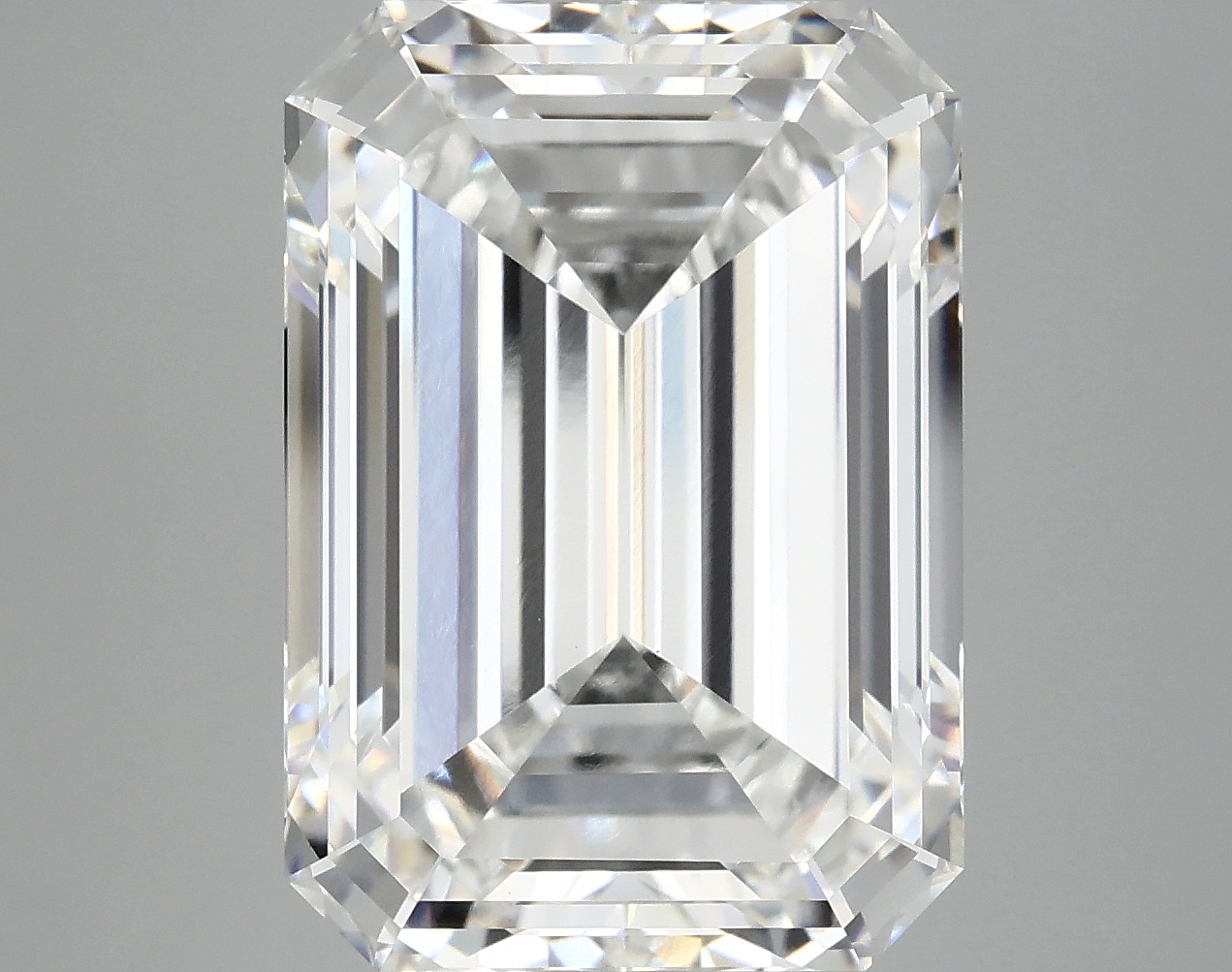 10.39 CT Emerald Diamond