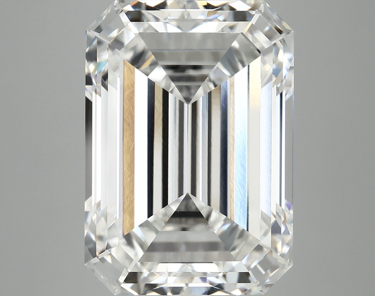 10.22 CT Emerald Diamond