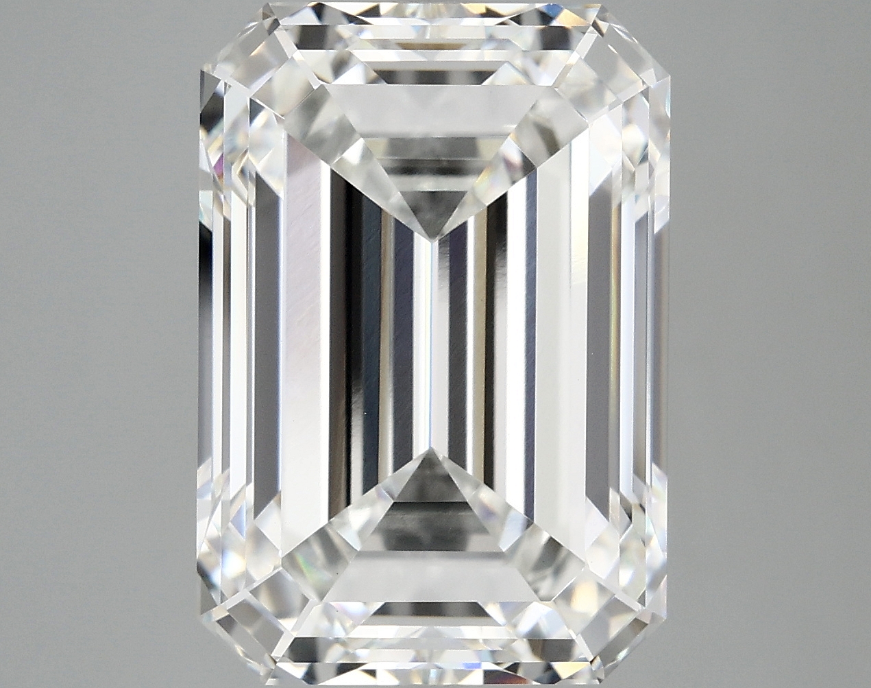 10.33 CT Emerald Diamond