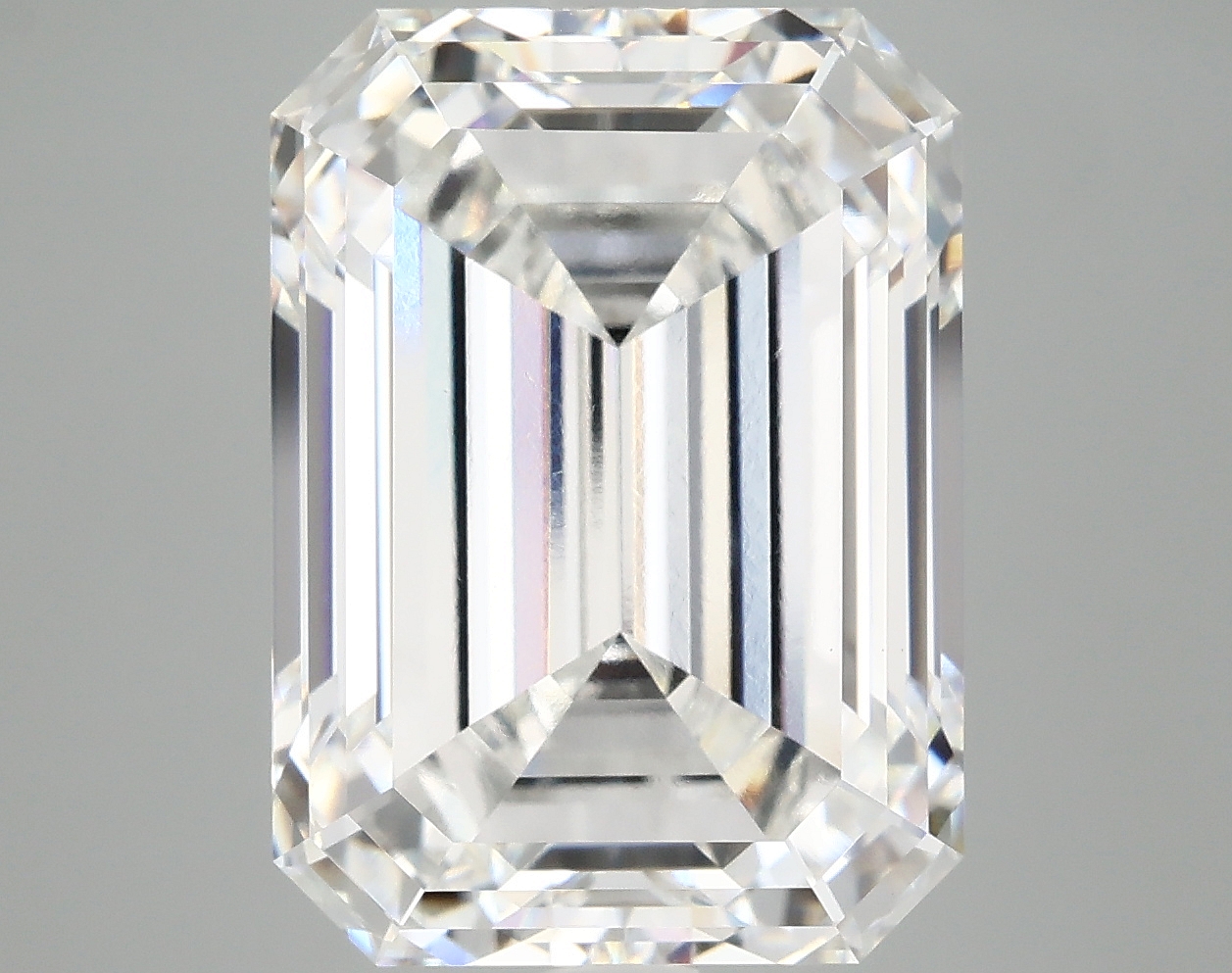 10.33 CT Emerald Diamond