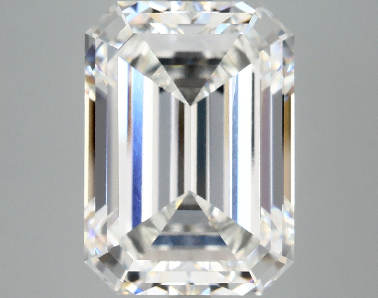 9.05 CT Emerald Diamond
