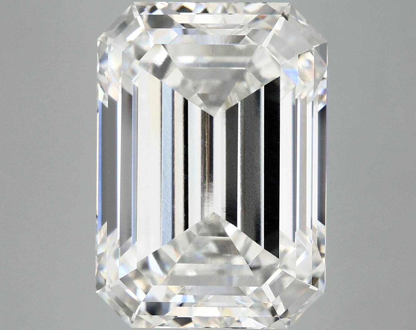 12.11 CT Emerald Diamond