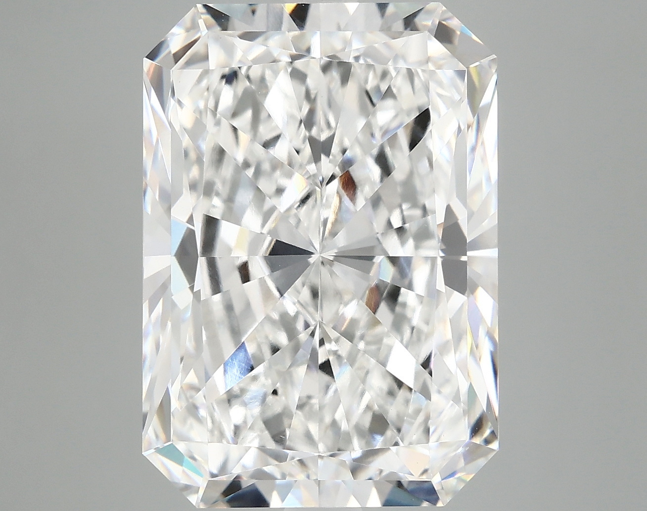 10.12 CT Radiant Diamond