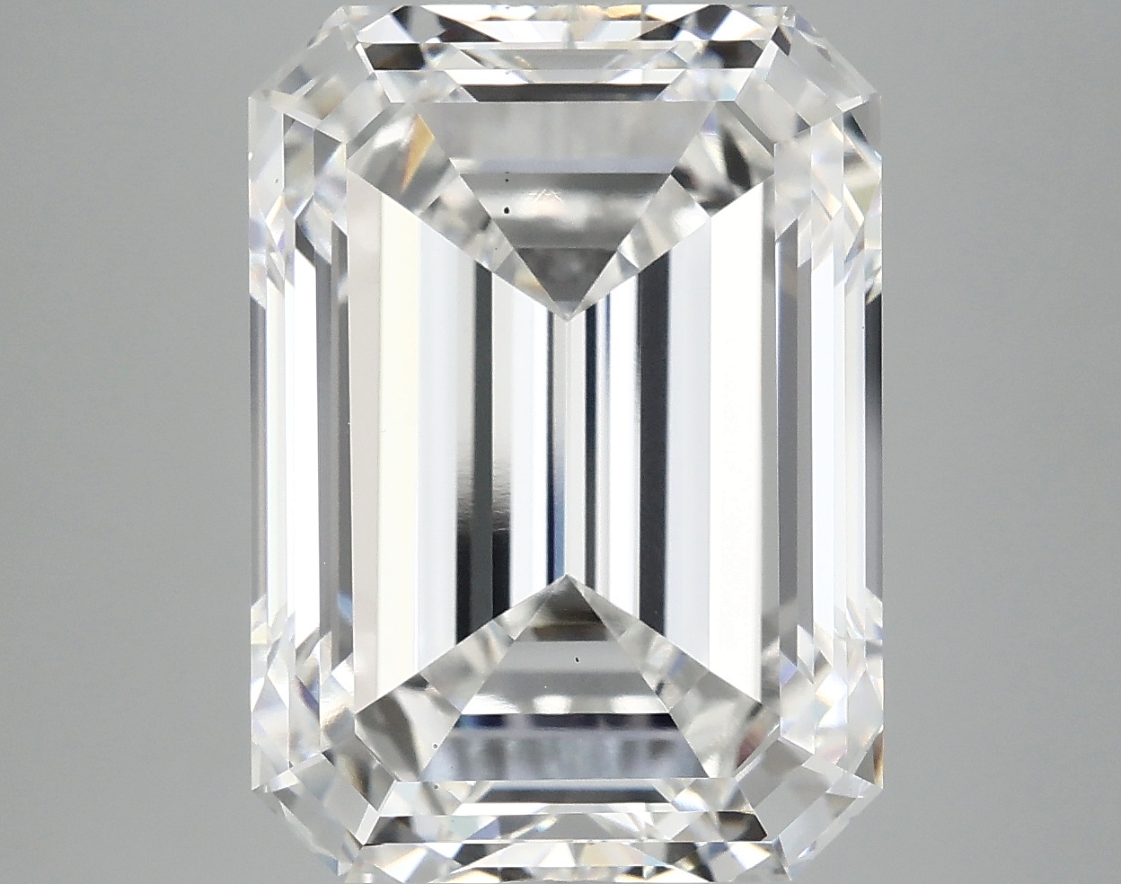 10.45 CT Emerald Diamond