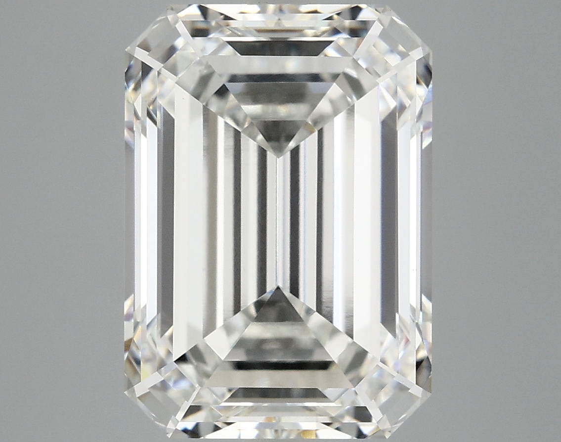 7.18 CT Emerald Diamond