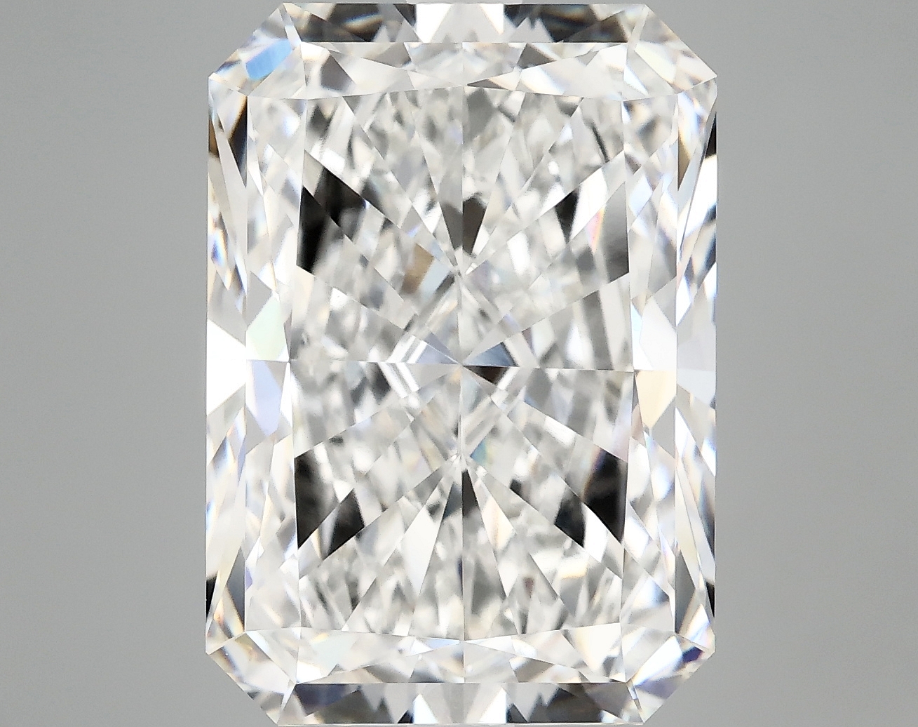 10.33 CT Radiant Diamond
