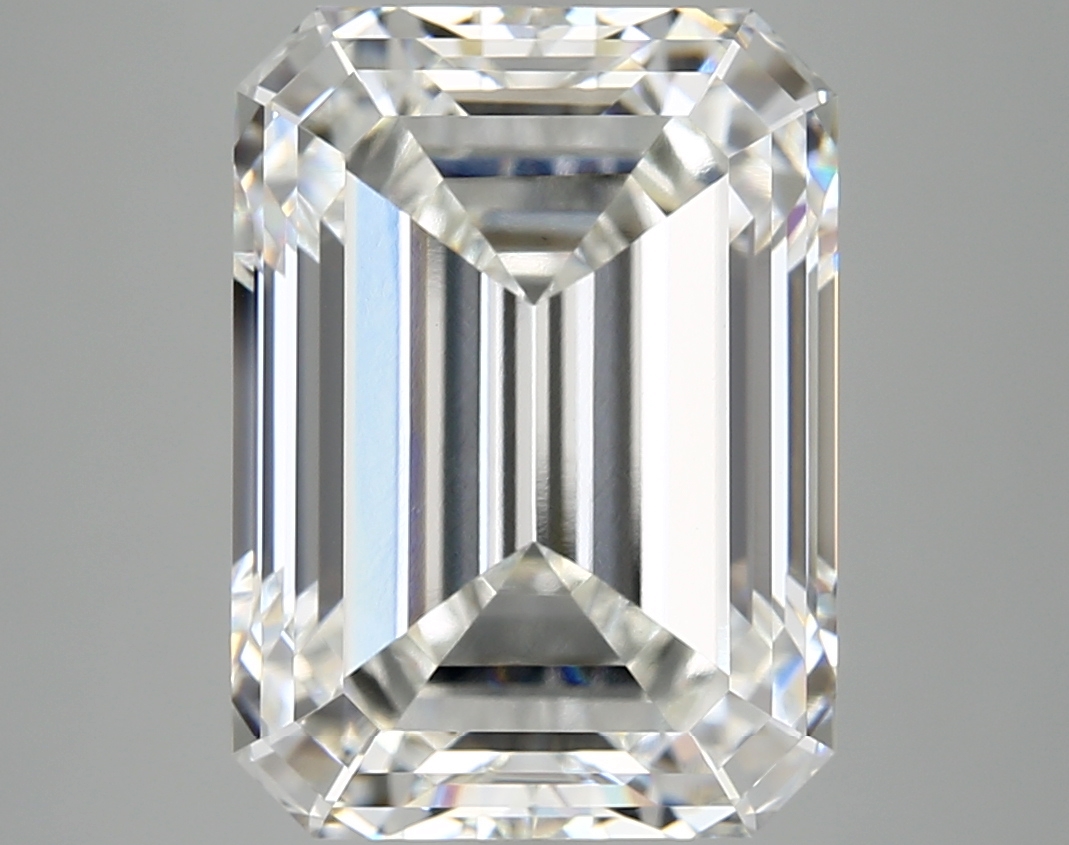 8.52 CT Emerald Diamond