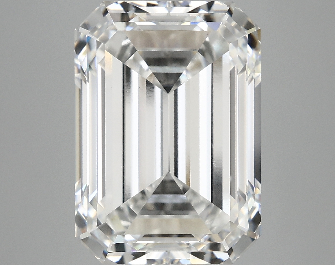 8.29 CT Emerald Diamond