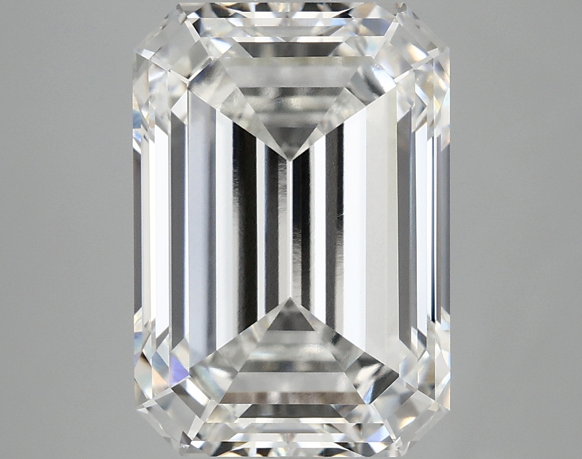 8.28 CT Emerald Diamond