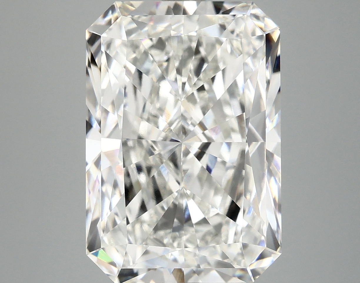 8.02 CT Radiant Diamond