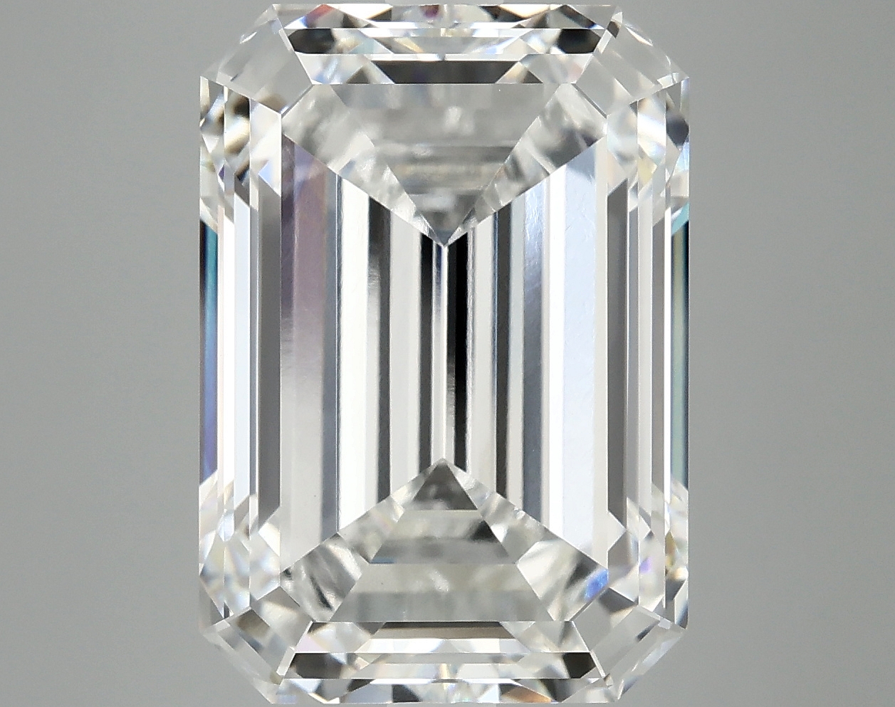 10.23 CT Emerald Diamond