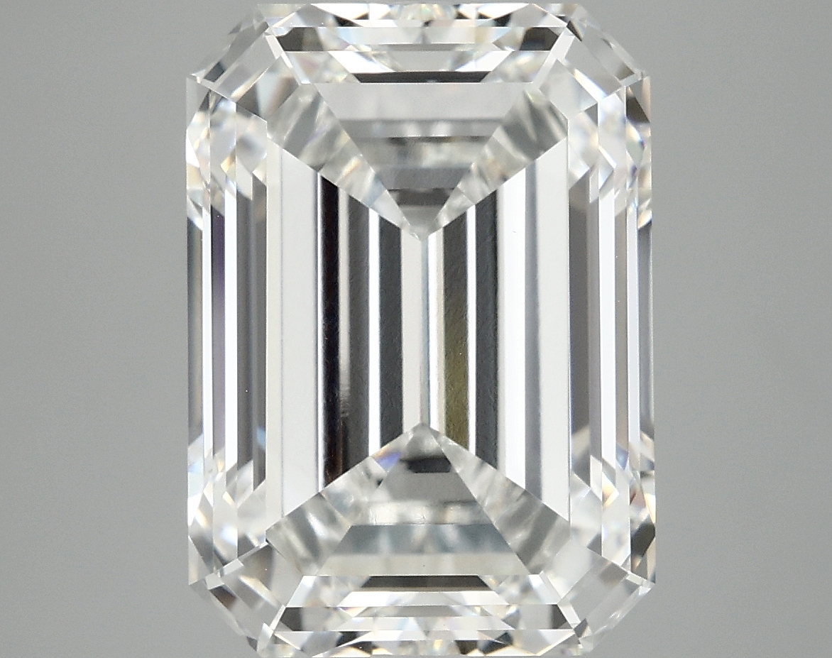 8.44 CT Emerald Diamond