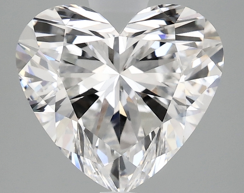 3.04 CT Heart Diamond