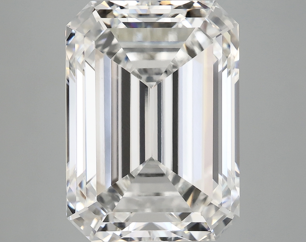 8.76 CT Emerald Diamond