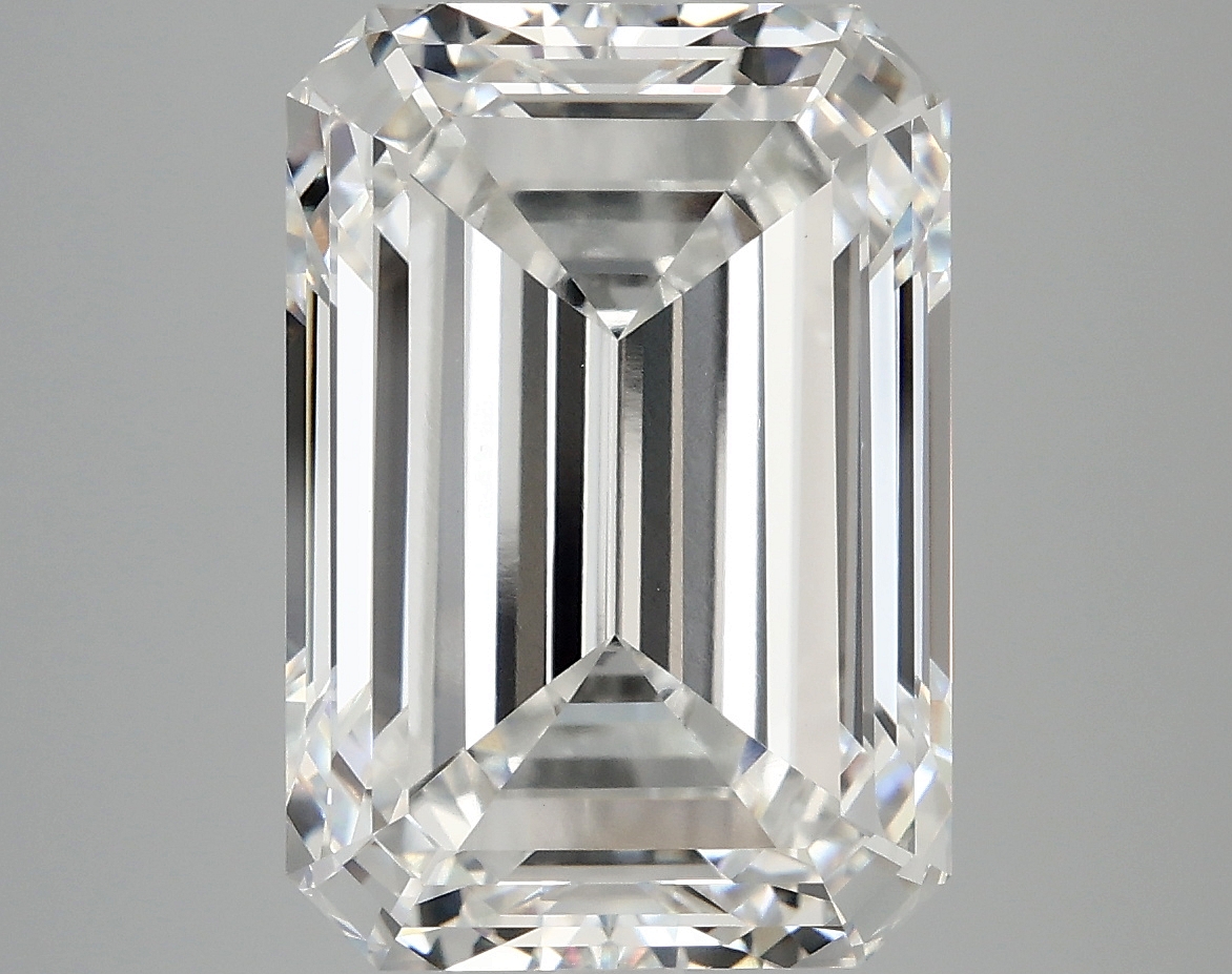 8.51 CT Emerald Diamond