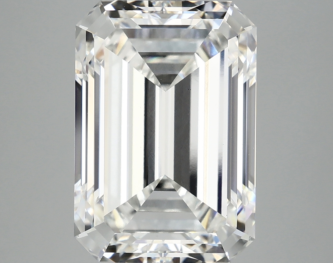 8.13 CT Emerald Diamond