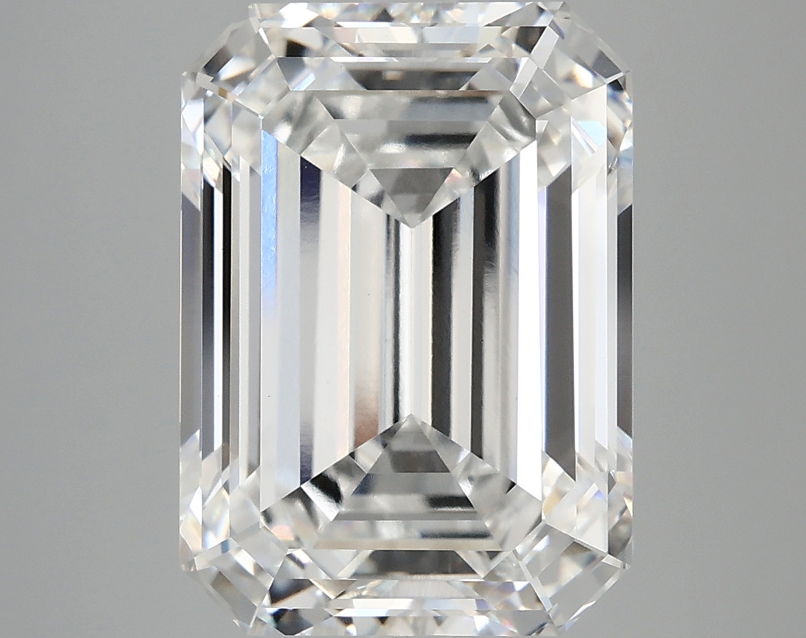 8.21 CT Emerald Diamond