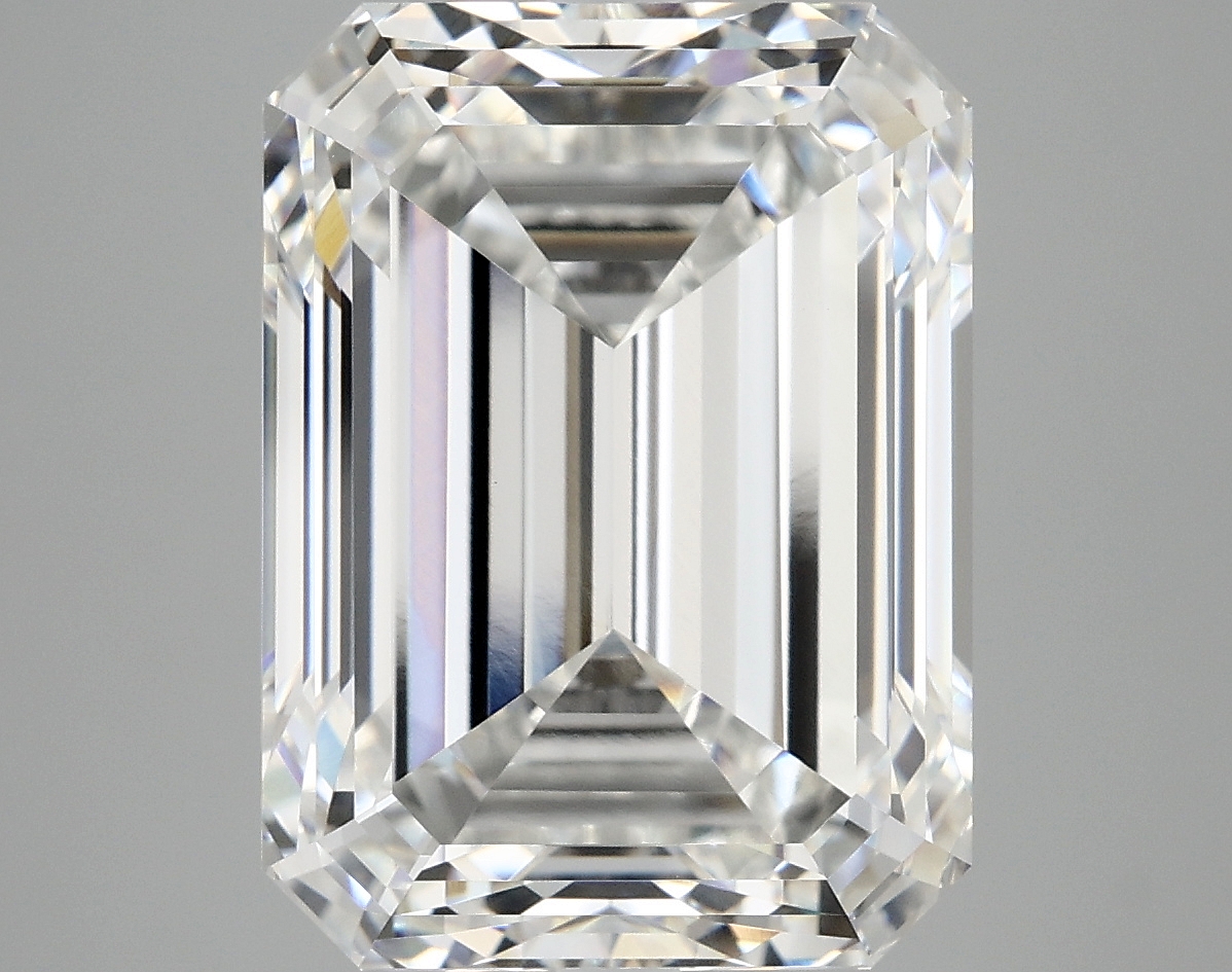 10.28 CT Emerald Diamond