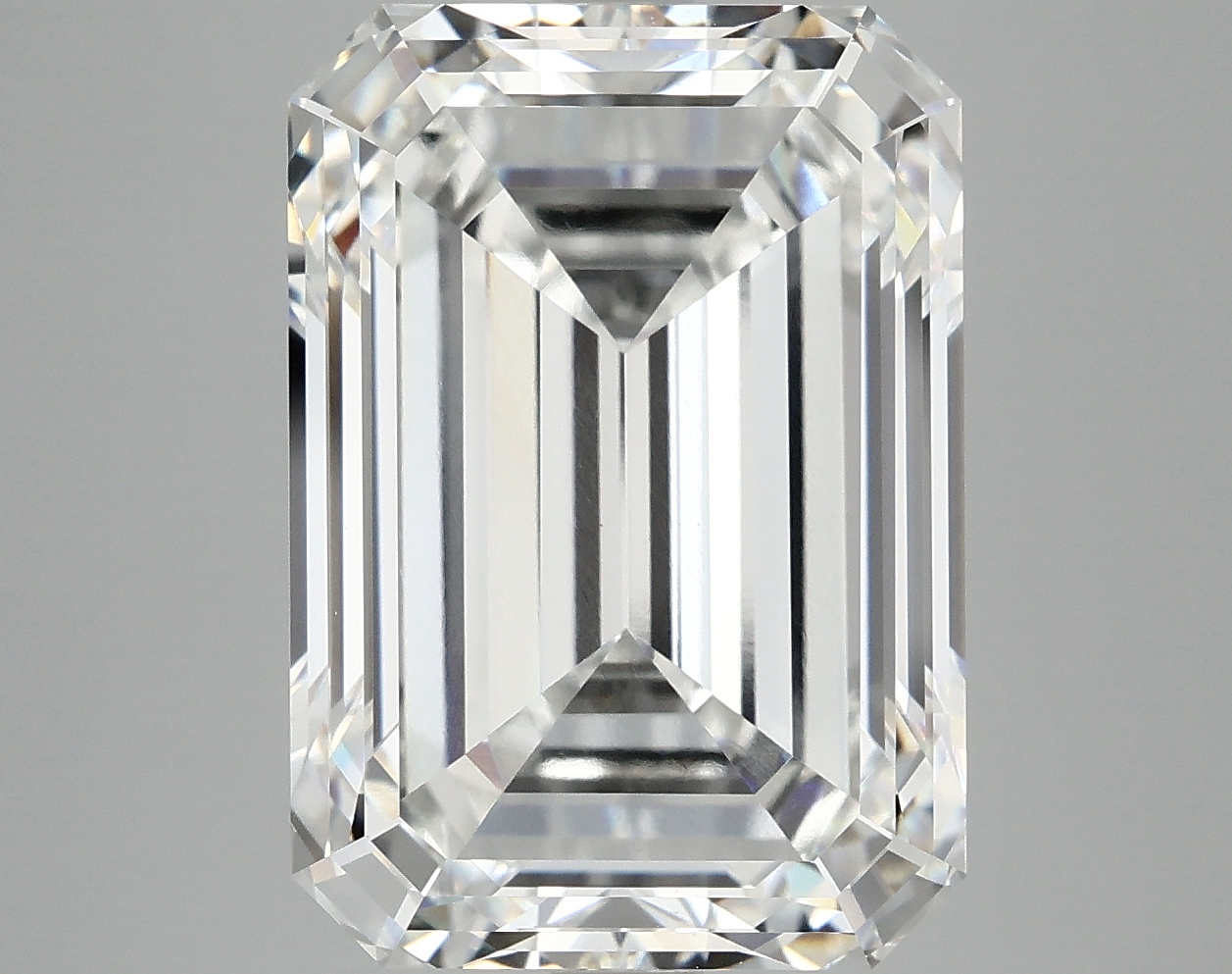 10.24 CT Emerald Diamond