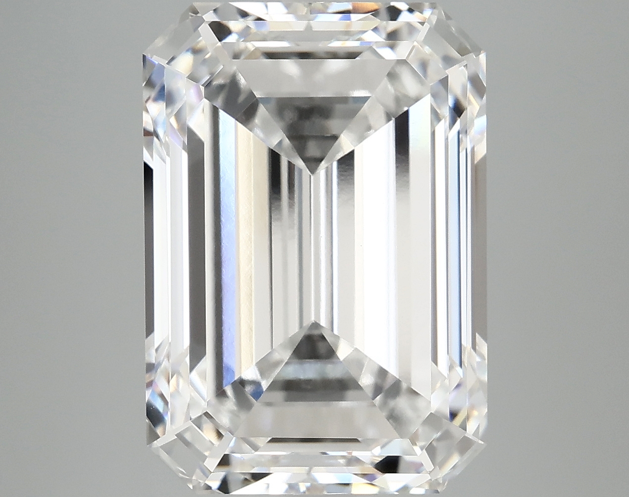 10.17 CT Emerald Diamond