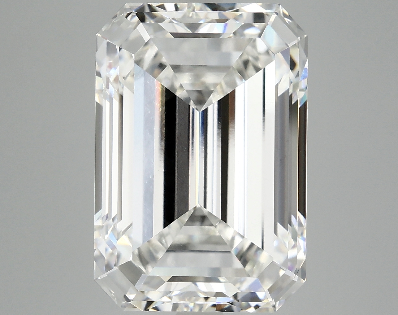 10.31 CT Emerald Diamond