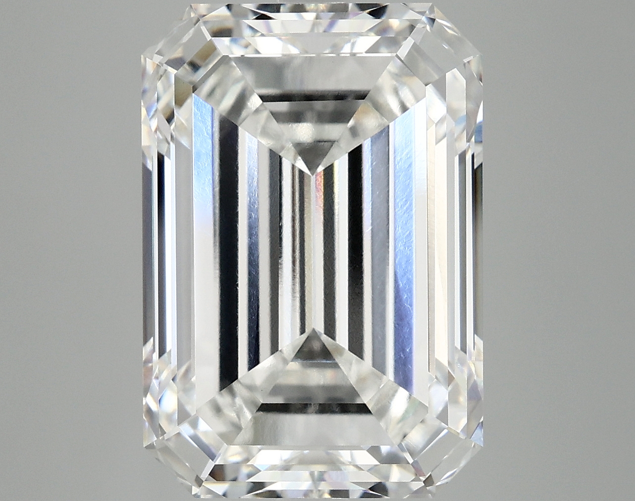 10.04 CT Emerald Diamond