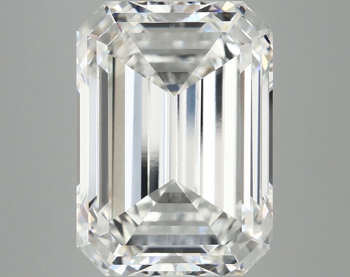 8.26 CT Emerald Diamond