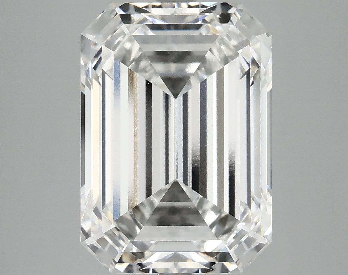 8.19 CT Emerald Diamond