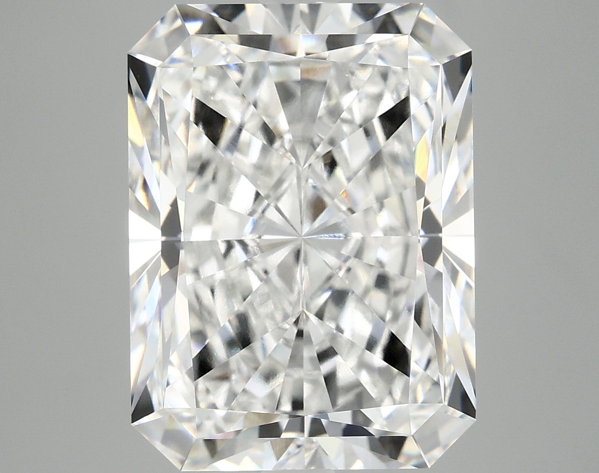 8.39 CT Radiant Diamond