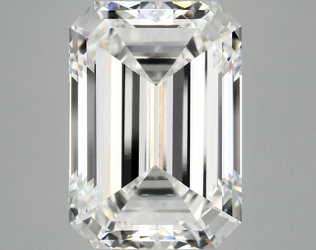 12.05 CT Emerald Diamond