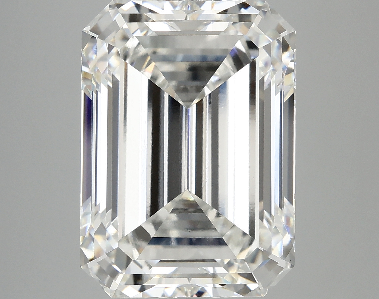 11.24 CT Emerald Diamond