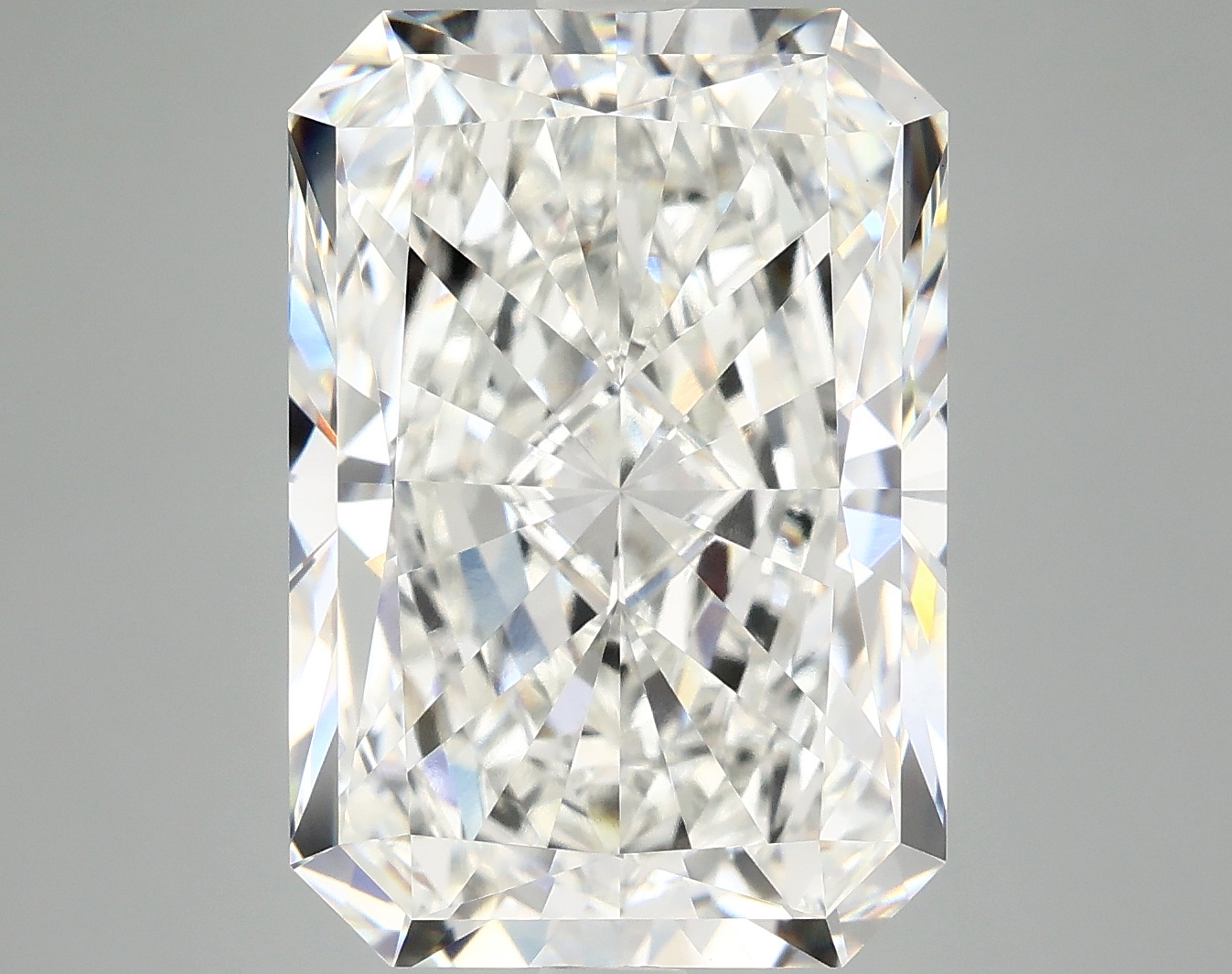 10.17 CT Radiant Diamond