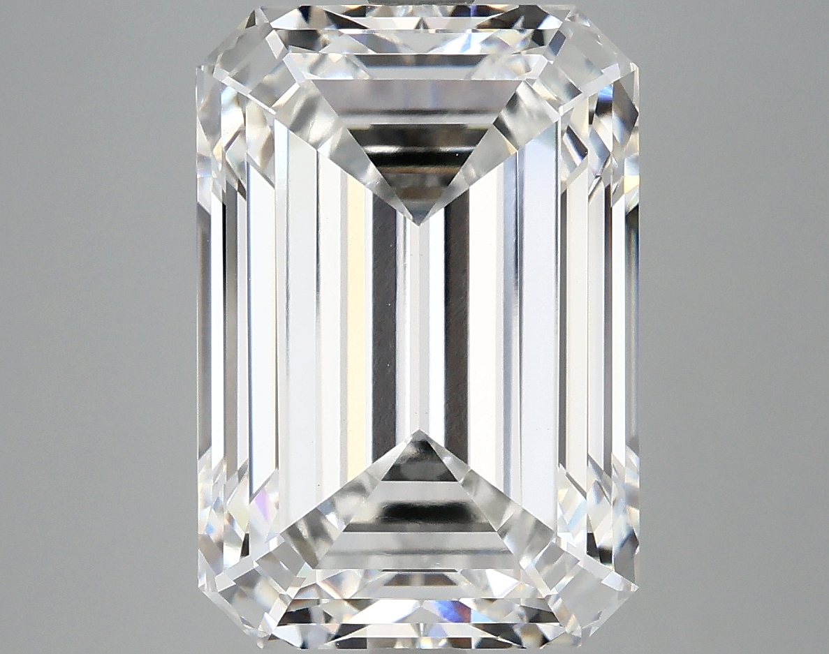 8.30 CT Emerald Diamond