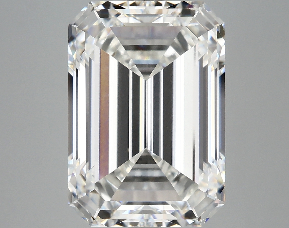 8.11 CT Emerald Diamond