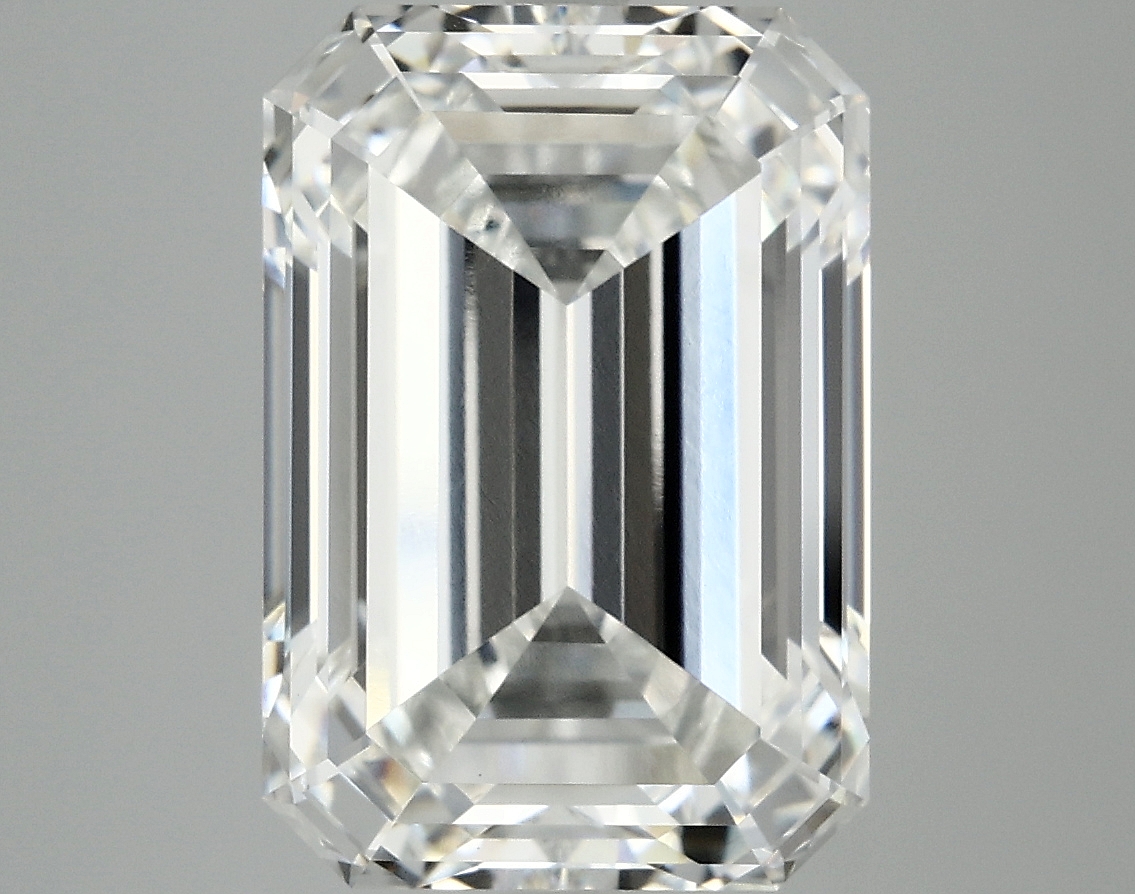 7.15 CT Emerald Diamond