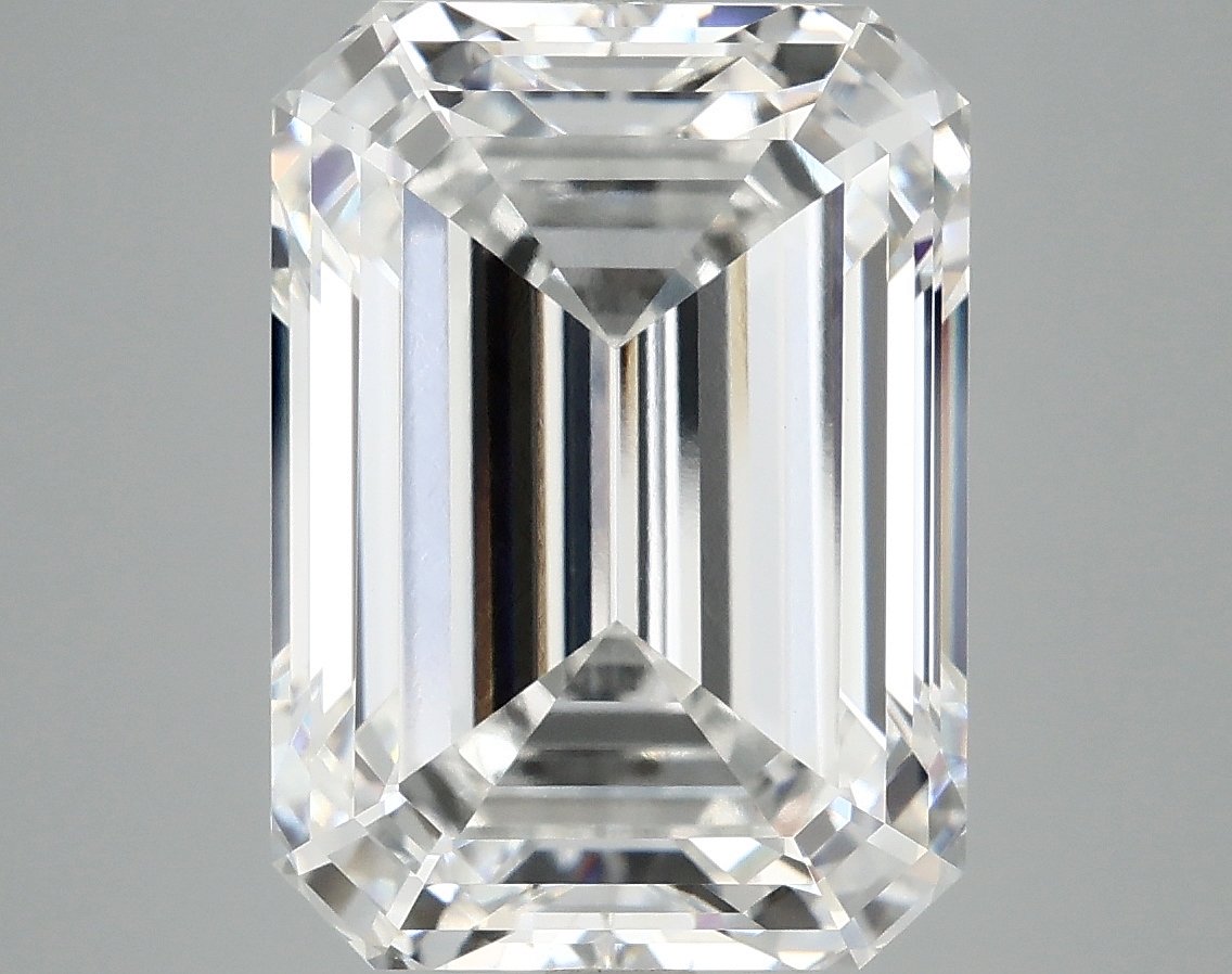 8.34 CT Emerald Diamond