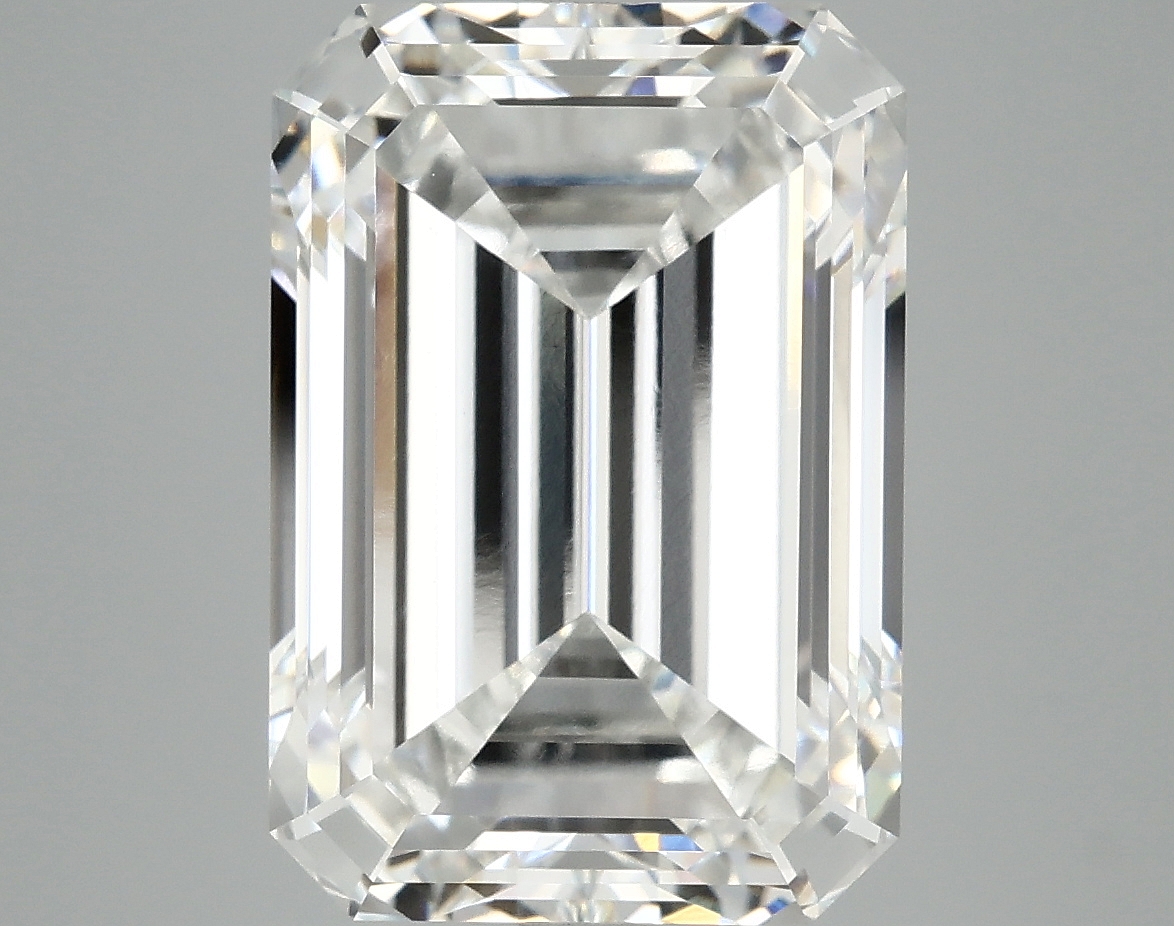 8.30 CT Emerald Diamond