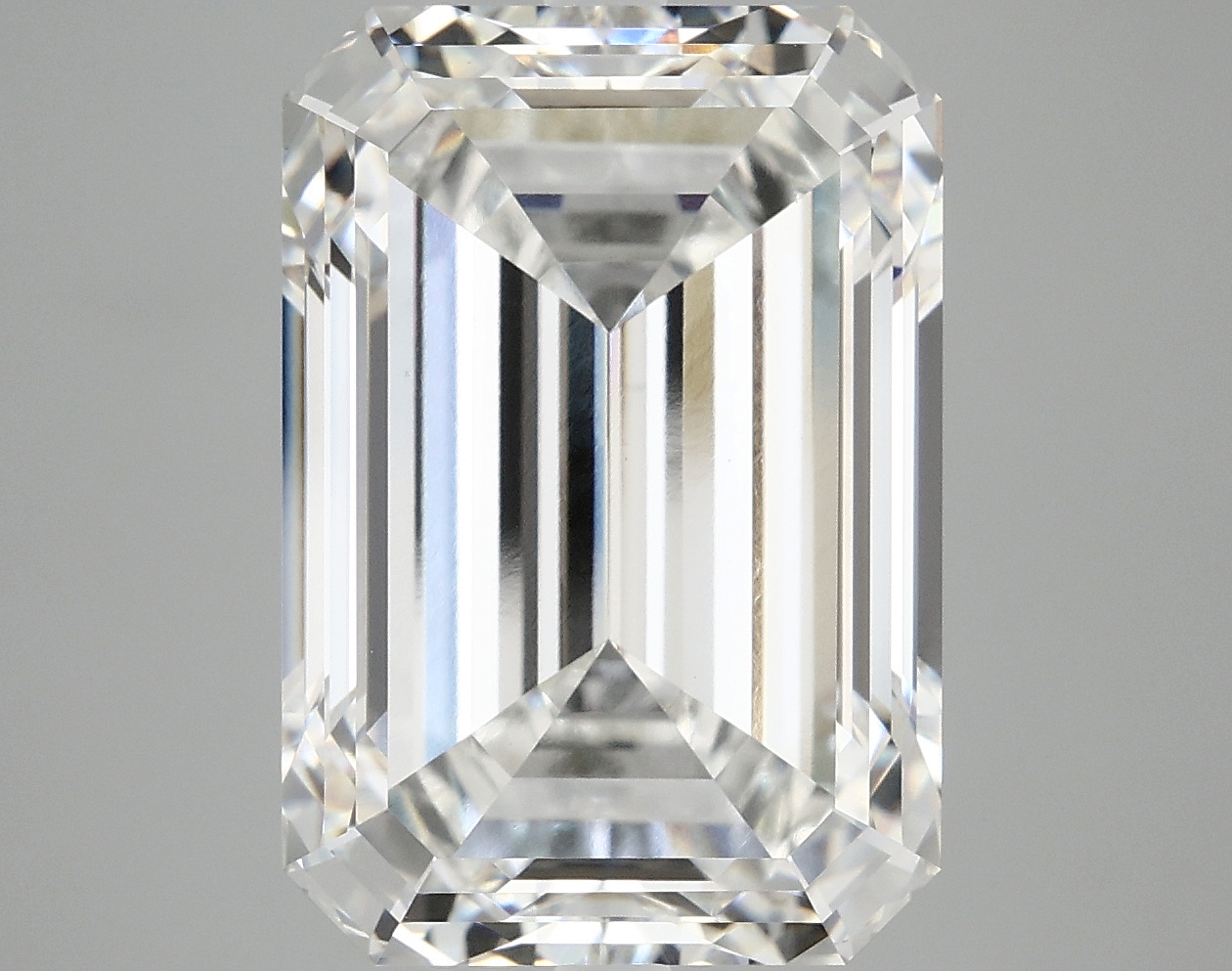 10.04 CT Emerald Diamond