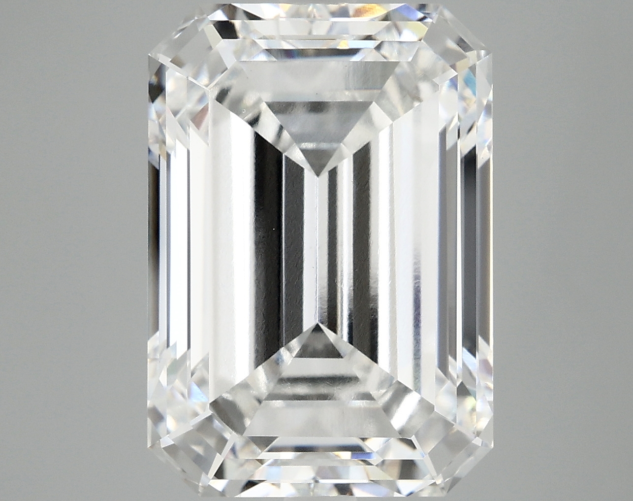 10.40 CT Emerald Diamond