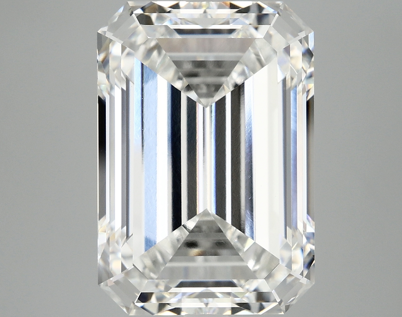 10.32 CT Emerald Diamond