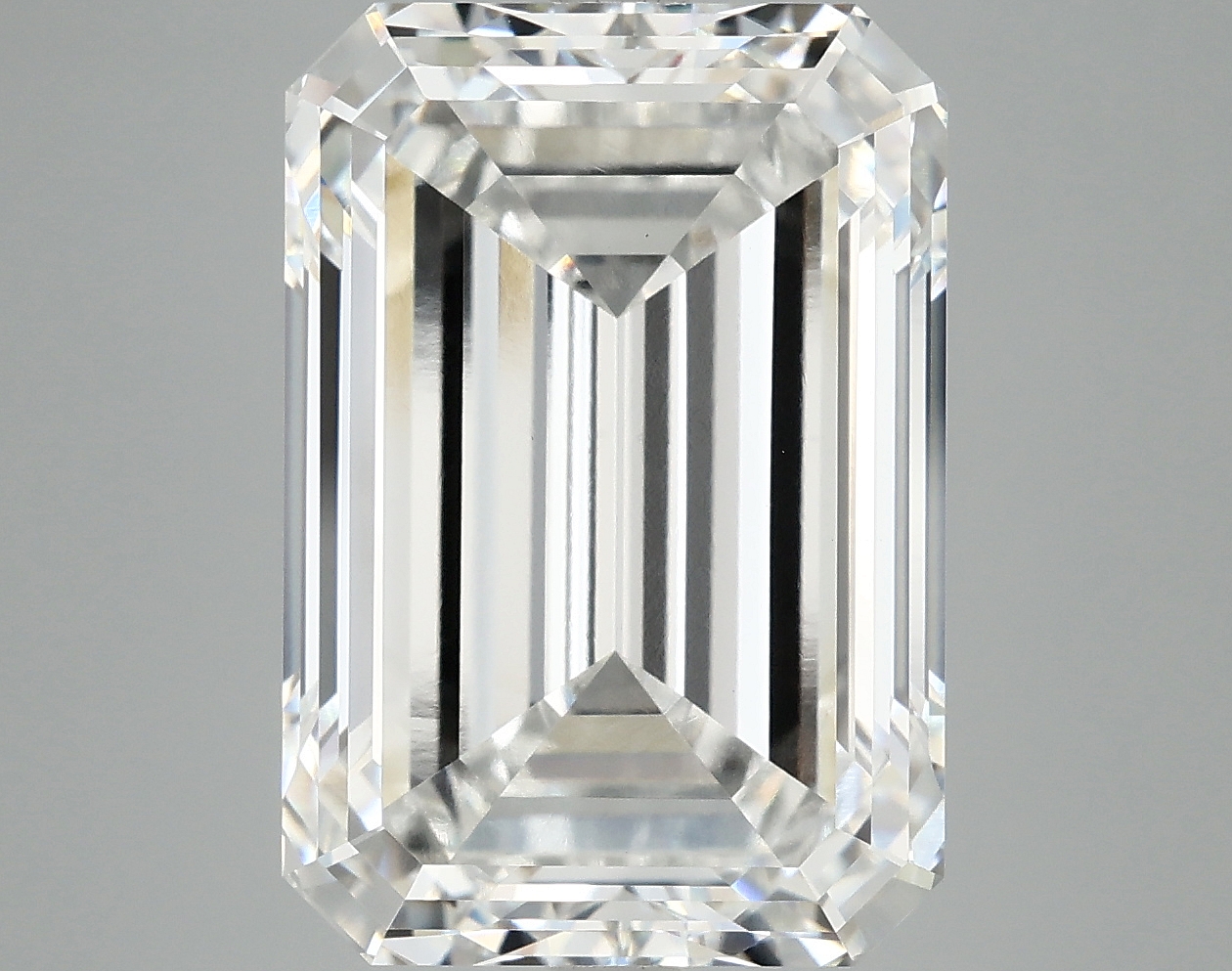 10.08 CT Emerald Diamond