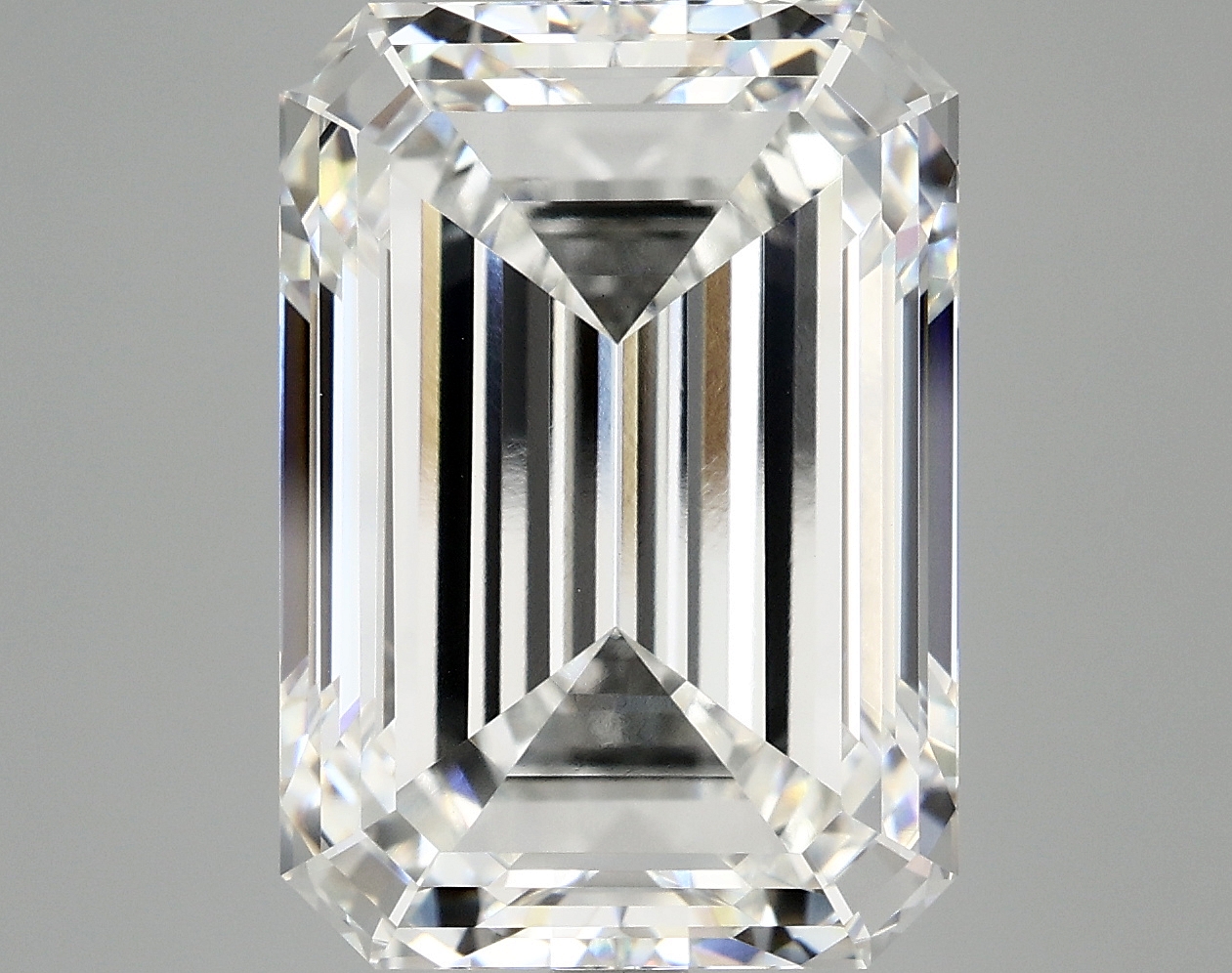 10.35 CT Emerald Diamond