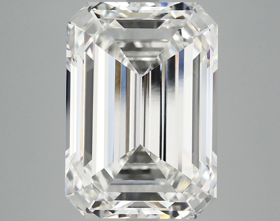 8.31 CT Emerald Diamond