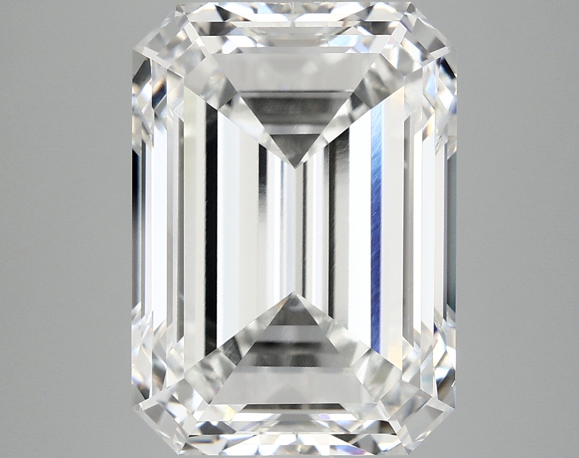 8.30 CT Emerald Diamond