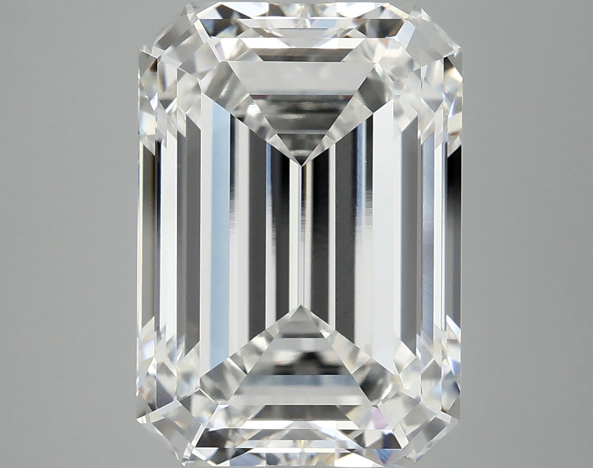 8.05 CT Emerald Diamond